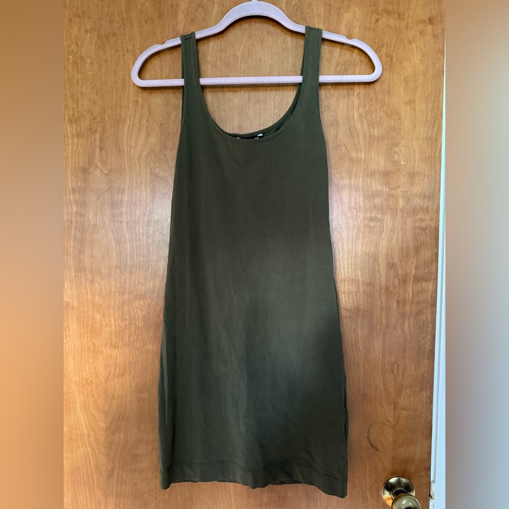 H&M Khaki Green Basic Top
